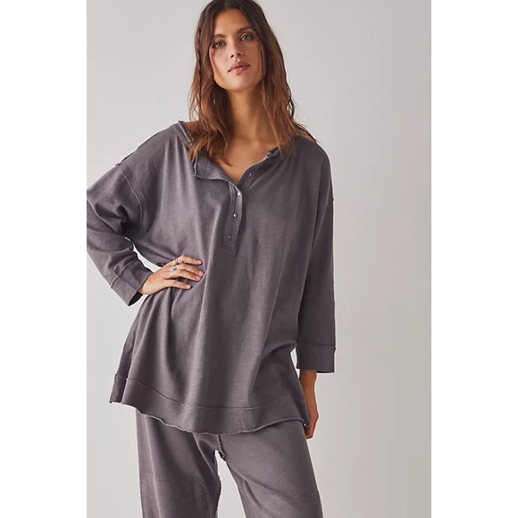 NEW Free People Oversized Organic Cotton Pullover - Picture 2 of 8